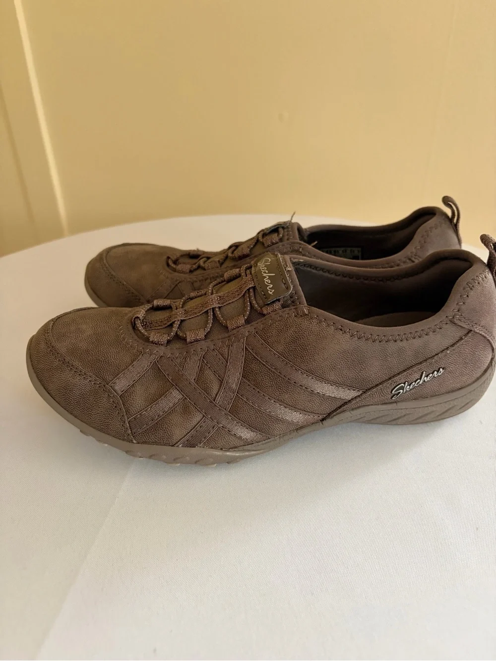 Skechers Women’s Brown Lace-Style Slip-On Athletic Shoes